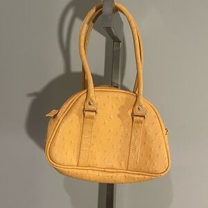 Steve Madden Handbag - Faux Ostrich - Purse - Vintage tan bag tote